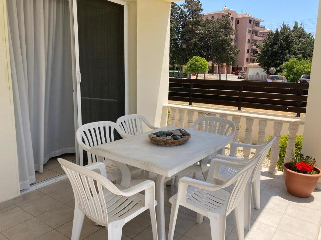 Diana 49 Apartment Paphos Ngoại thất bức ảnh