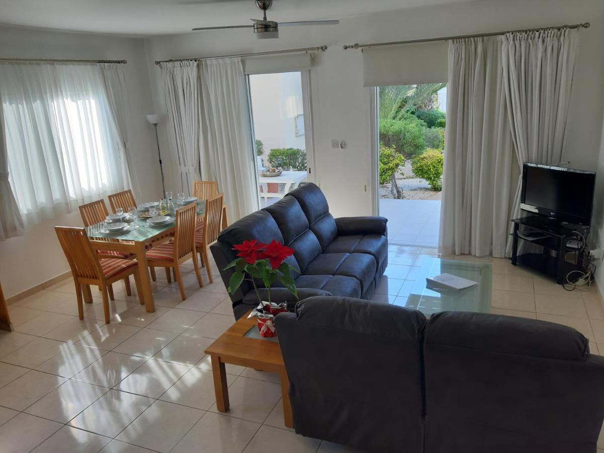 Diana 49 Apartment Paphos Ngoại thất bức ảnh